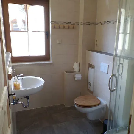 Leo Und Livia Appartement *